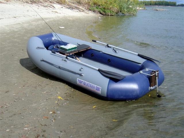 Надувная лодка Флагман